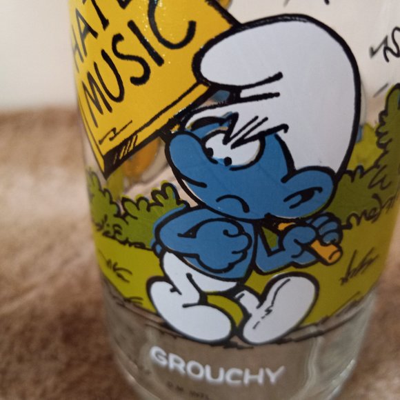 Vintage Grouchy Smurf Glass Peyo !982 Promotional Keepsake Collectible - Picture 3 of 7